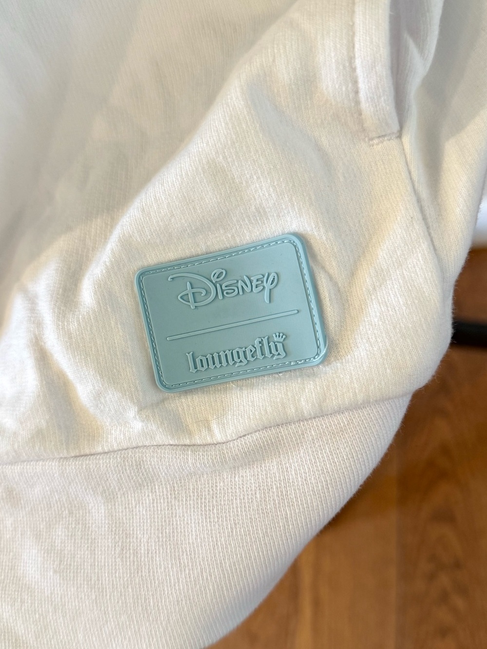 Disney / Loungefly Holiday Hoodie size Large - Picture 9 of 10